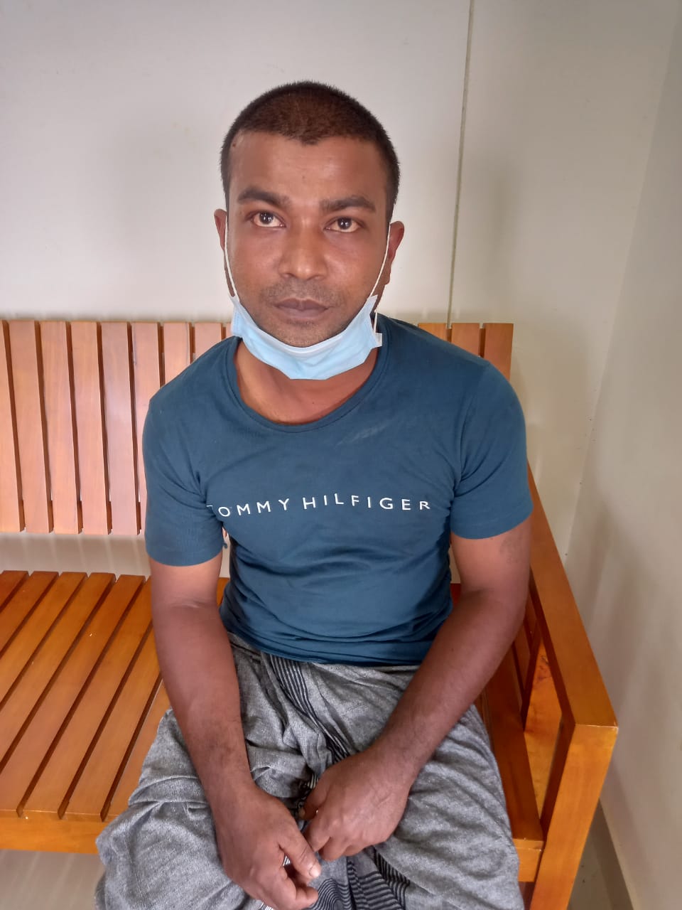  കുന്ദമംഗലത്ത് പട്ടാപ്പകല്‍ സ്‌കൂട്ടര്‍ മോഷ്ടിക്കാന്‍ ശ്രമിച്ചയാളെ നാട്ടുകാര്‍ പിടികൂടി പൊലീസിലേല്‍പ്പിച്ചു