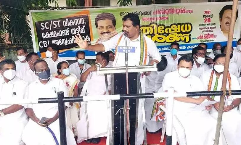  ‘നവോത്ഥാന നായകന്‍ ആയിരുന്നു എങ്കില്‍ മകളെ ഒരു പട്ടികജാതിക്കാരന് കെട്ടിച്ചു കൊടുക്കണമായിരുന്നു’; മുഖ്യമന്ത്രിക്കെതിരെ വിവാദ പരാമര്‍ശവുമായി കൊടിക്കുന്നില്‍ സുരേഷ്