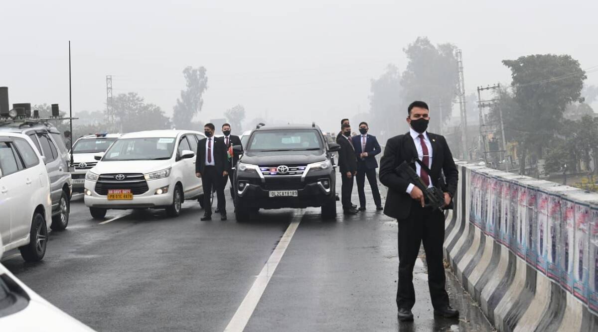  വന്‍ സുരക്ഷാവീഴ്ച;പ്രധാനമന്ത്രി ഫ്ലൈ ഓവറില്‍ 15 മിനിറ്റ് കുടുങ്ങി;പഞ്ചാബിലെ തെരഞ്ഞെടുപ്പ് റാലികള്‍ റദ്ദാക്കി