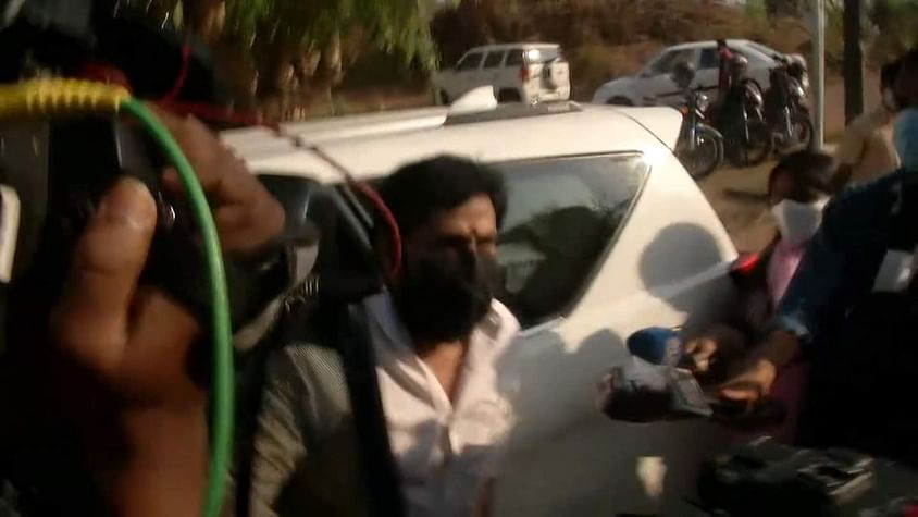  ദിലീപ് ക്രൈംബ്രാഞ്ച് ഓഫീസിൽ എത്തി ചോദ്യം ചെയ്യൽ ആരംഭിച്ചു