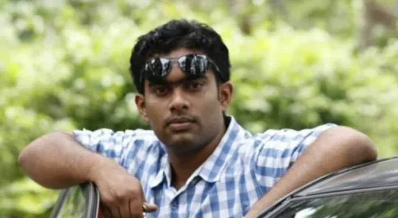  പാണമ്പ്രയിൽ യുവതികളെ മർദിച്ച സംഭവം; പ്രതി മുൻ‌കൂർ ജാമ്യം തേടി ഹൈക്കോടതിയിൽ