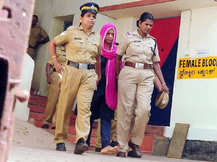  കൂടത്തായി കൊലക്കേസ്: ജോളി ജോസഫ് തന്നോട് കുറ്റം ഏറ്റുപറഞ്ഞിരുന്നതായി സാക്ഷിമൊഴി