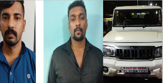  കരിപ്പൂരിൽ കള്ളക്കടത്തു സ്വർണ്ണം കവർച്ച ചെയ്യാനെത്തിയ സംഘത്തിലെ 2 പേർ അറസ്റ്റിൽ