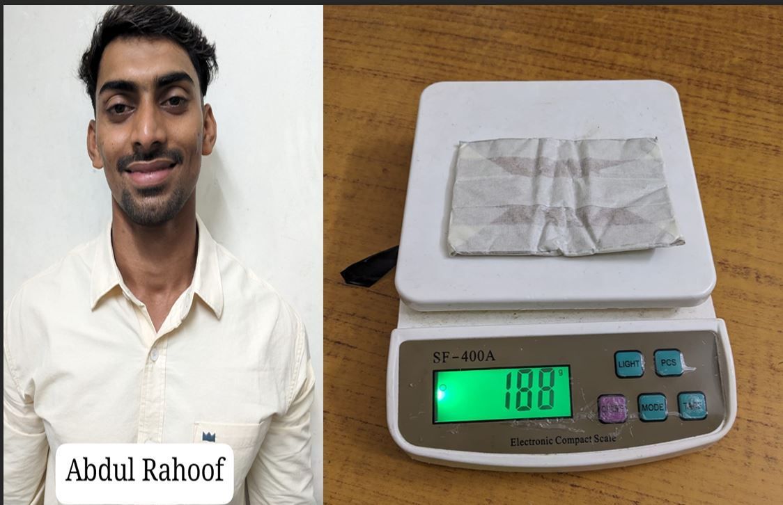  ഇന്നര്‍വെയറില്‍ ഒളിപ്പിച്ച് കടത്താന്‍ ശ്രമിച്ച 11 ലക്ഷം രൂപയുടെ സ്വർണം പോലീസ് പിടികൂടി