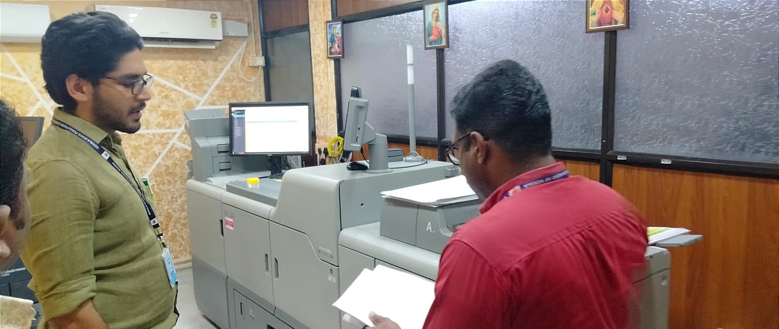  പരസ്യ ബോർഡ് നിർമ്മിക്കുന്ന സ്ഥാപനങ്ങളിൽ പരിശോധന നടത്തി