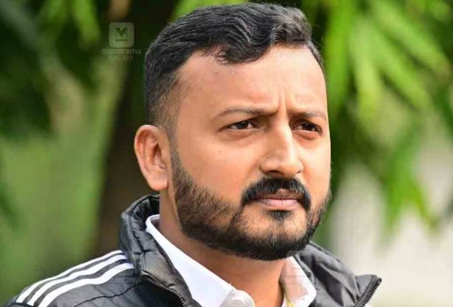  യൂത്ത് കോണ്‍ഗ്രസ് സംസ്ഥാന അദ്ധ്യക്ഷ സ്ഥാനത്ത് നിന്ന് രാഹുല്‍ മാങ്കൂട്ടത്തിലിനെ മാറ്റിയേക്കും; ഇടപെട്ട് എഐസിസി