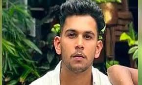  കോഴിക്കോട് പേരാമ്പ്രയിൽ പിതാവിനെ കുത്തിപ്പരിക്കേല്‍പ്പിച്ച മകനെ മരിച്ച നിലയില്‍ കണ്ടെത്തി