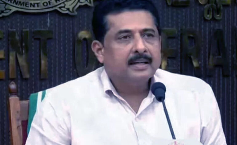  നിലവിളക്ക് വിവാദം ചെറിയ കാര്യം; ചർച്ച ചെയ്യേണ്ടതില്ല: മന്ത്രി എൻ  ഷംസുദ്ദീൻ