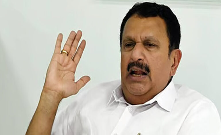  ശബരിമല സ്വർണക്കൊള്ള: അന്വേഷണത്തിൽ പാളിച്ചയെങ്കിൽ പുതിയ അന്വേഷണം; മന്ത്രി കെ മുരളീധരൻ