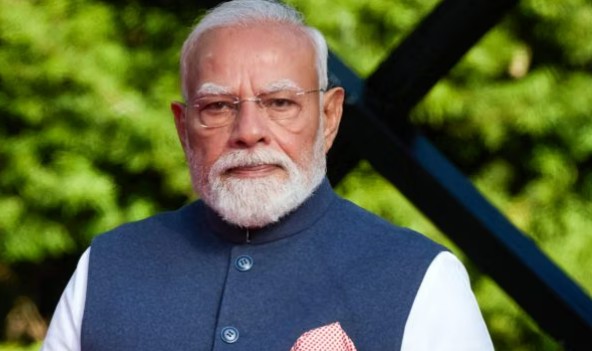  യുവാക്കളുടെ ഭാവി തകര്‍ക്കുന്നവരെ വെറുതെവിടില്ല; കുറ്റക്കാര്‍ക്ക് ശിക്ഷ ഉറപ്പാക്കും; ഇതിനായി ഫാസ്റ്റ് ട്രാക്ക് കോടതികള്‍ സ്ഥാപിക്കും; ഒടുവില്‍ മൗനം വെടിഞ്ഞ് പ്രധാനമന്ത്രി